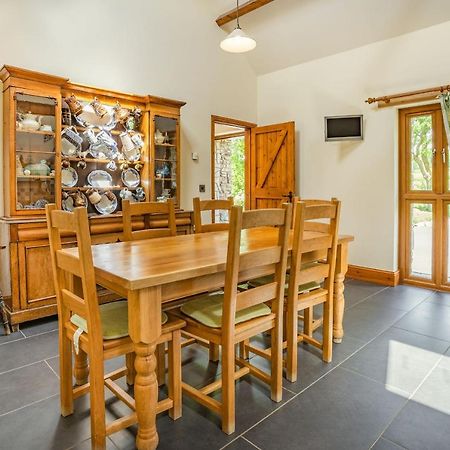 Villa Ysgubor Hir à Llanedy Extérieur photo