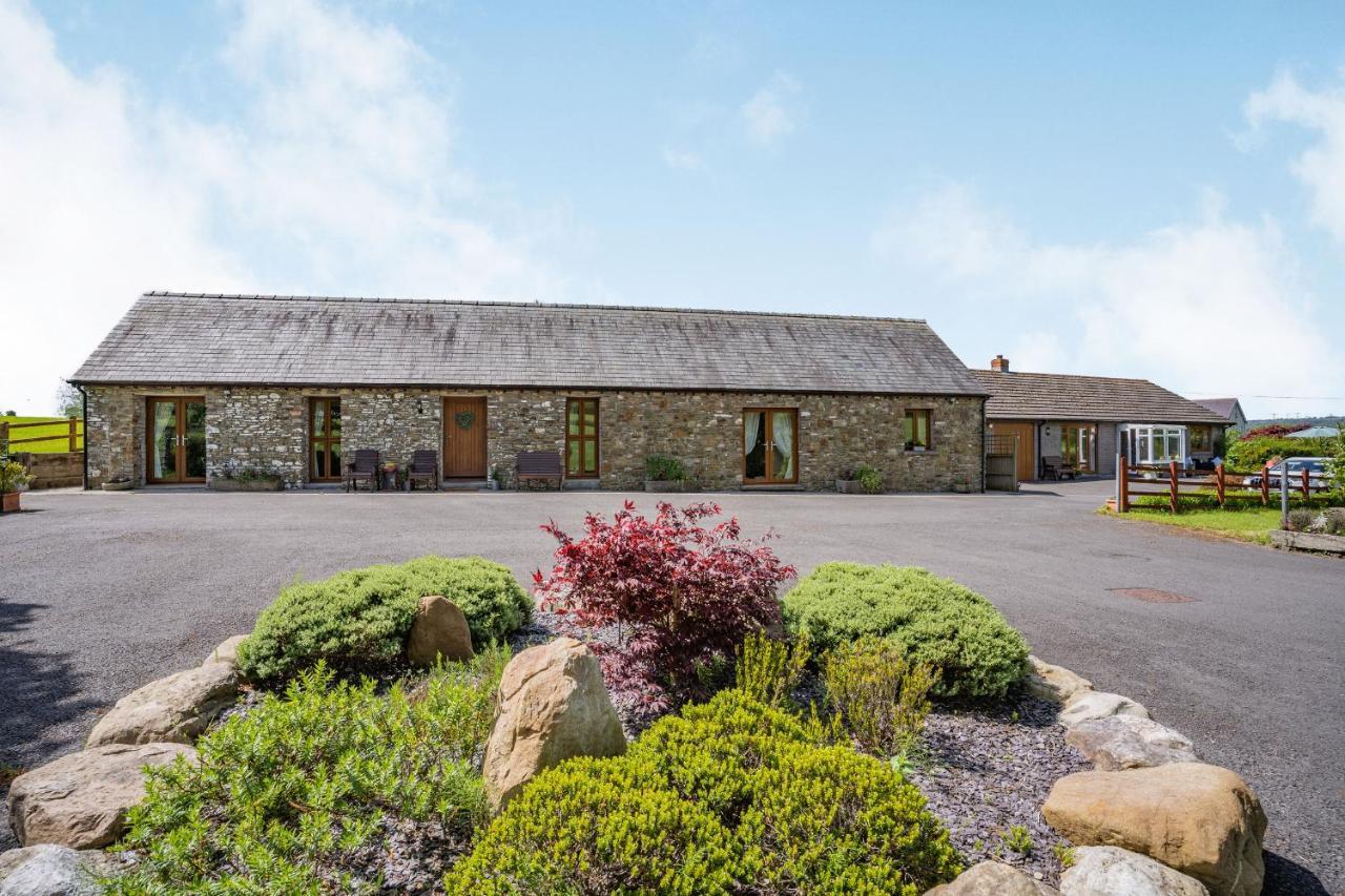 Villa Ysgubor Hir à Llanedy Extérieur photo